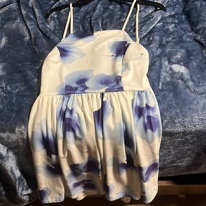 Fancyinn blue and white dress, size L, worn once, great condition